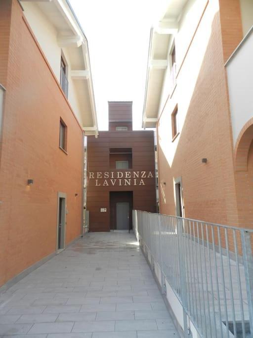 Charming 2.5Room Flat In Center Of Monforte dʼAlba Екстериор снимка