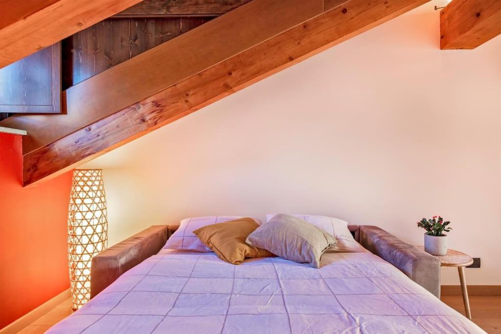 Charming 2.5Room Flat In Center Of Monforte dʼAlba Екстериор снимка